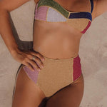 Biquíni de cintura subida com tecido brilhante e blocos de cor da Dream Beach