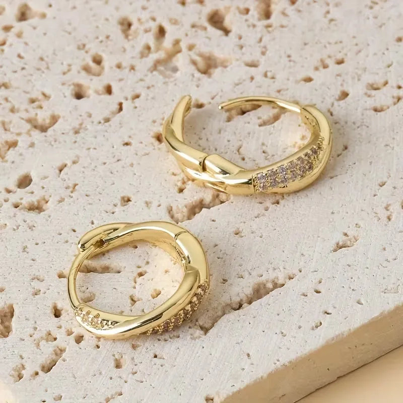 Minaal - Cercei Interconectați în stil Coreean cu Zirconiu