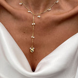 Colar francês elegante com pérolas